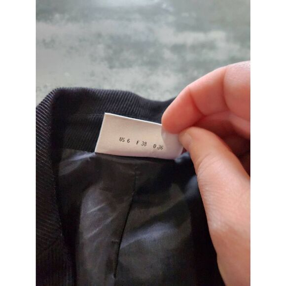 Akris Punto black short sleeve hook front jacket sz 6 - Picture 3 of 5